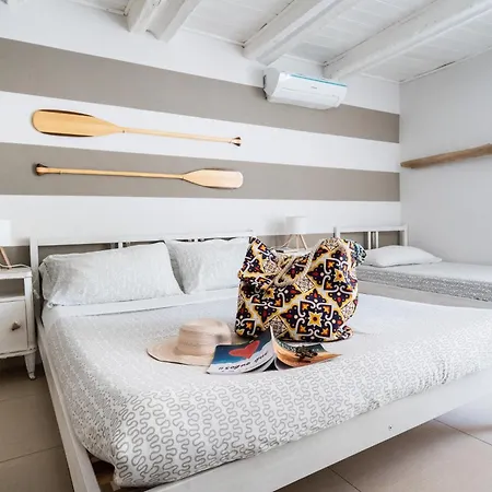 Alojamento de Acomodação e Pequeno-almoço A Portata Di Mare 3*