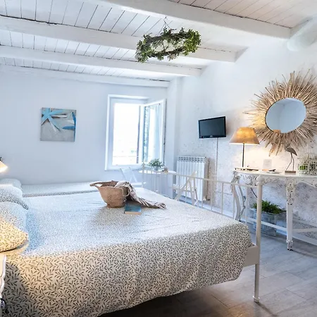 Bed & Breakfast A Portata Di Mare Loreto