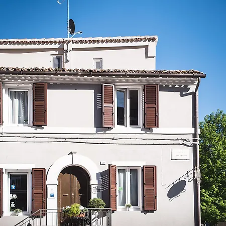 Bed & Breakfast A Portata Di Mare Loreto