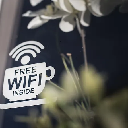 Alojamento de Acomodação e Pequeno-almoço A Portata Di Mare 3*