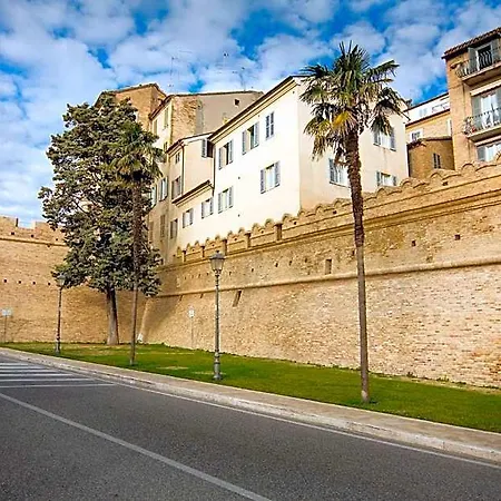 A Portata Di Mare Bed & Breakfast 3*