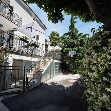 Bed and Breakfast A Portata Di Mare Λορέτο